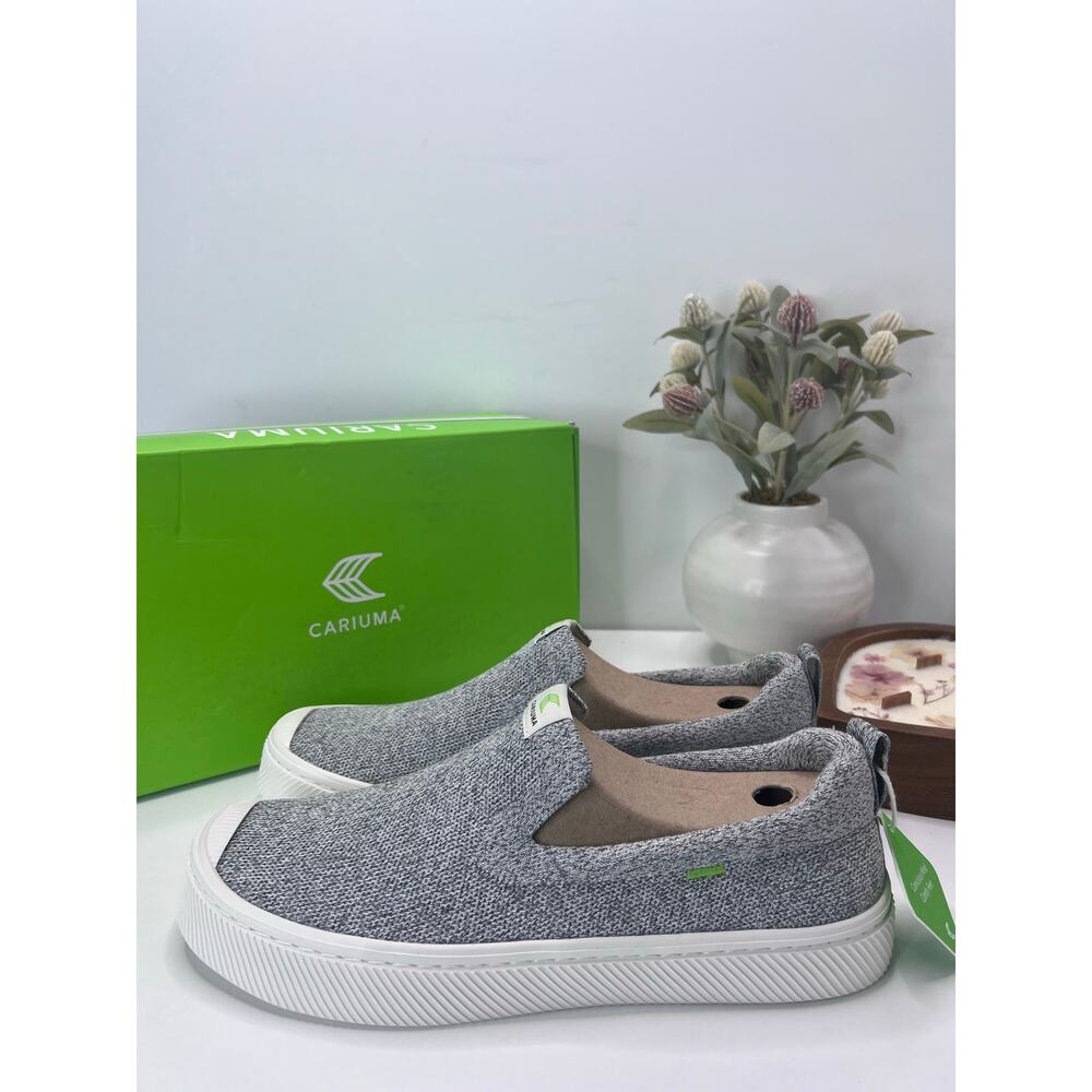 Cariuma IBI Slip On Knit Sneaker Casual Sporty Comfort Light Gray Women's 10 NWB
